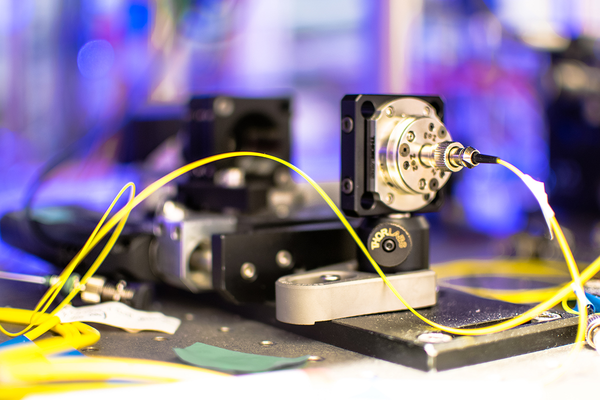 Learn about the basics on linear optics and how to do quantum computing with single photons